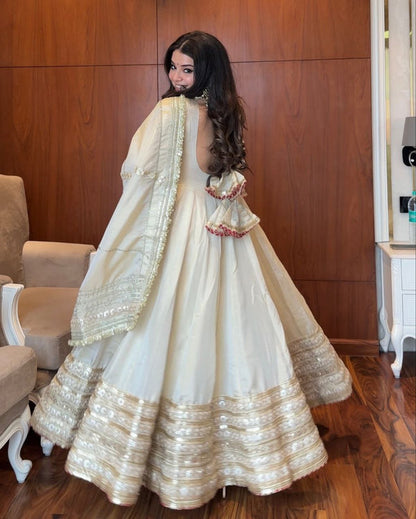 NARGISH OFF WHITE COLOUR TRENDING ANARKALI SUIT SET