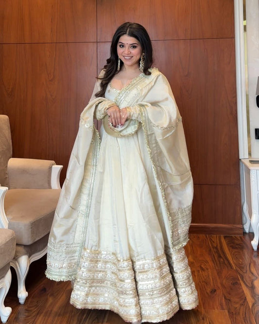 NARGISH OFF WHITE COLOUR TRENDING ANARKALI SUIT SET
